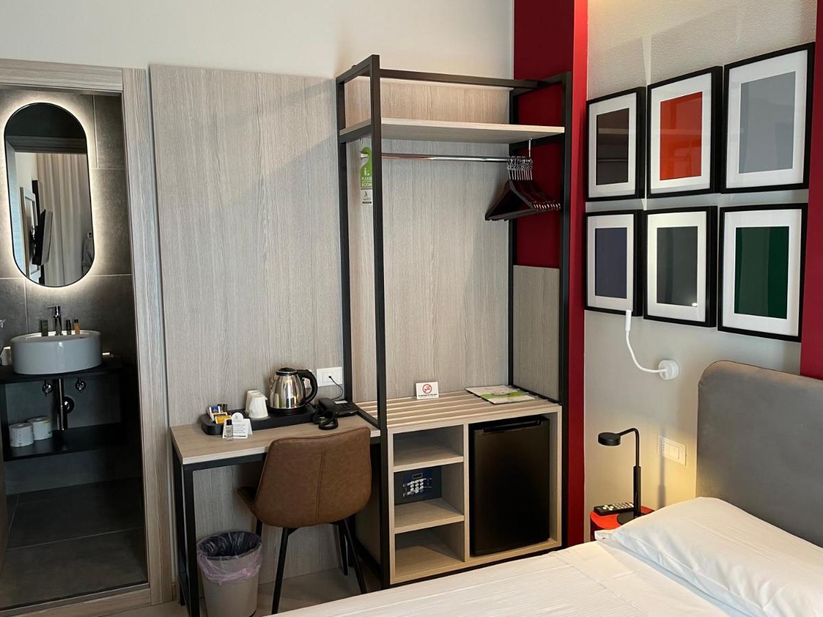 Hotel Iris